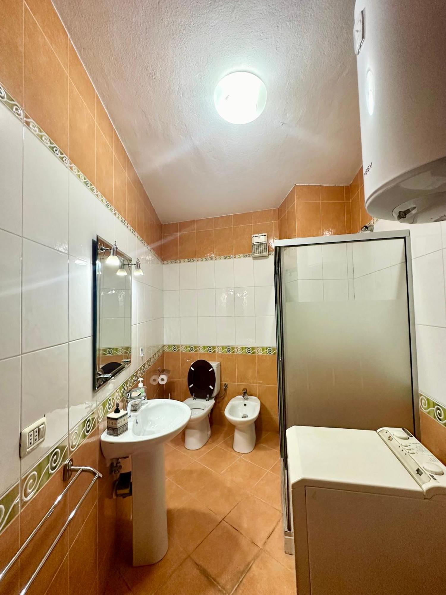Kk Apartment Air Albania-Centrally Located Τίρανα Εξωτερικό φωτογραφία