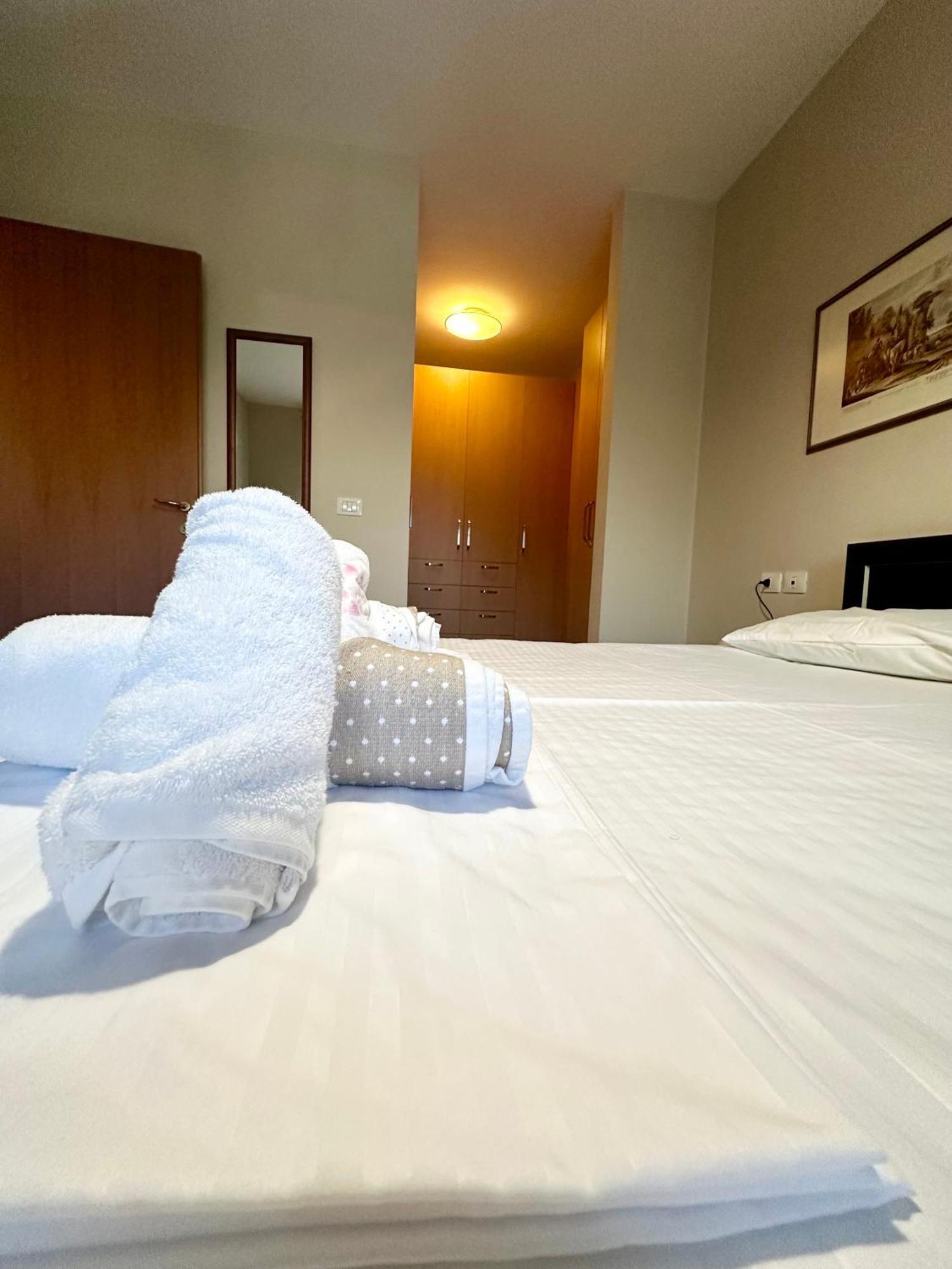 Kk Apartment Air Albania-Centrally Located Τίρανα Εξωτερικό φωτογραφία